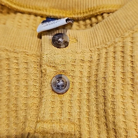 Boy Old Navy sweater - Picture 3 of 5